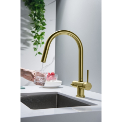 Cyrus mosiądz antyczny