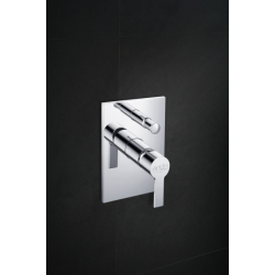 Bateria podtynkowa jednouchwytowa z przełącznikiem  HUGO HUG-BPD.220C